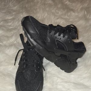 Nike Huarache Big Kids Sneakers